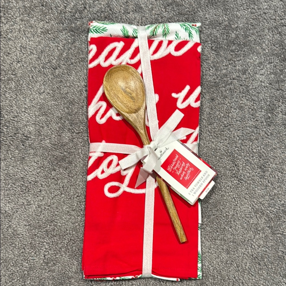 Hallmark Red Holiday Kitchen Towel Set